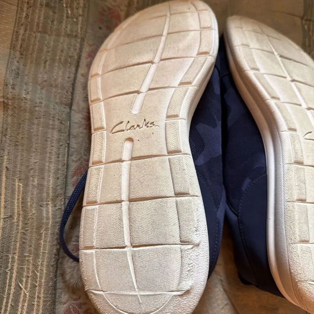 Clarks Cloudsteppers Size 12 Women Blue Casual Sneakers Lace Up